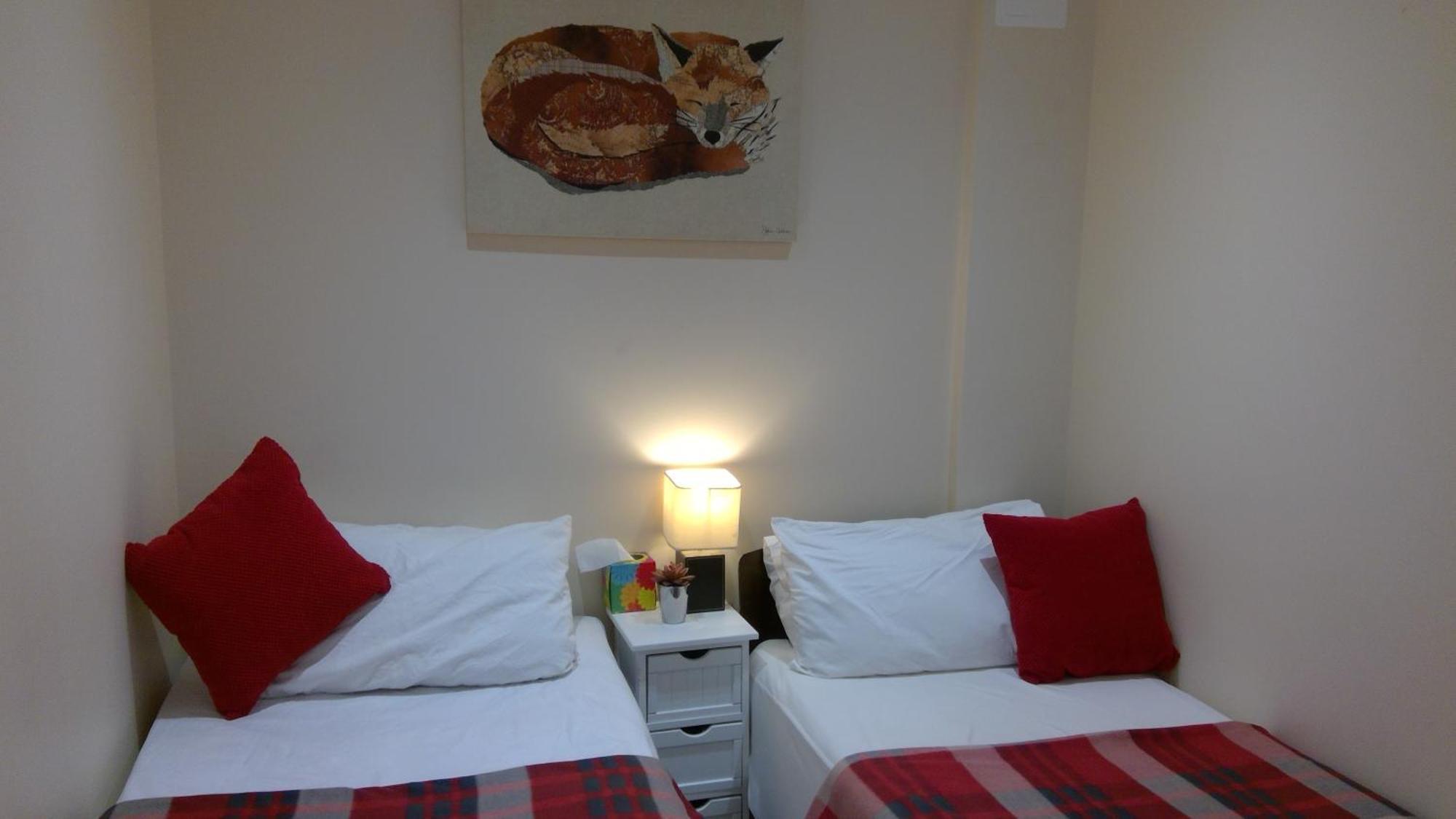 Luxury London Ensuite Double Room, Park Free, Tram-Train! Mitcham Ngoại thất bức ảnh